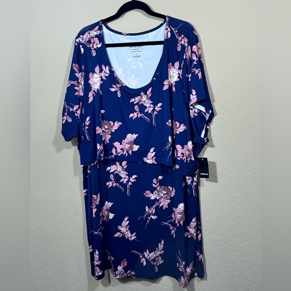 NEW Torrid Maternity Super Soft Scoop Neck Nursing Short Sleeve Tee 6X Pumping
